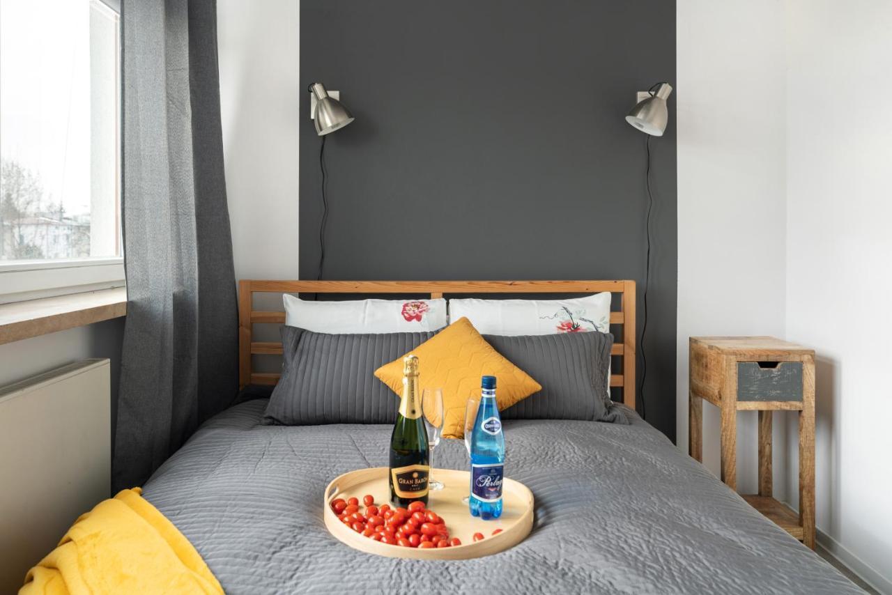 Superapart Wilanowska Apt 20 "Pet-Friendly 1Br Home With Patio Varsóvia Exterior foto